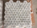 Mosaico di marmo bianco di carrara triangolo forma