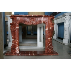 Mensola del camino di marmo rosso