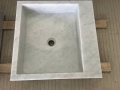 Lavello in marmo di carrara bianco di forma quadrata