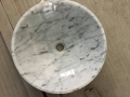Lavabo e lavandino in marmo bianco di carrara di forma rotonda